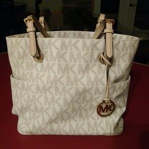 MK purse